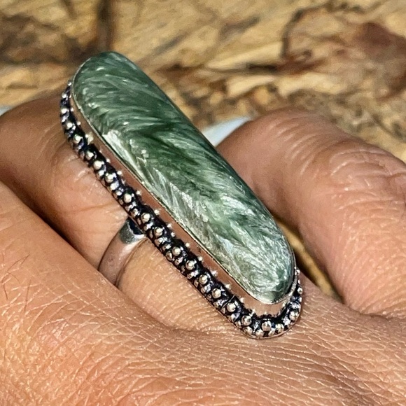 Silver Sage Seraphinite Ring Size 7 1/2 - Picture 3 of 9
